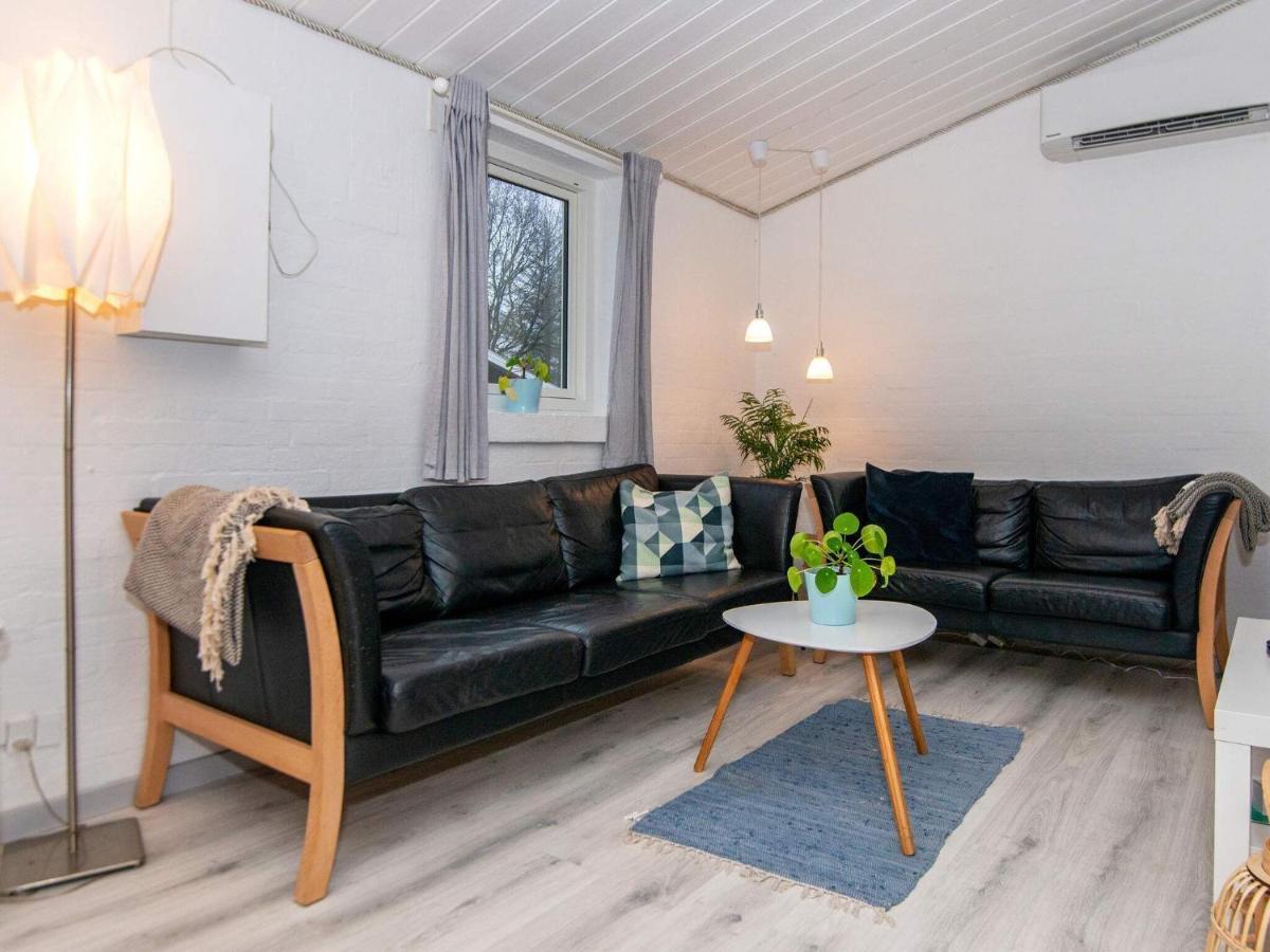 7 Person Holiday Home In Rsted Kare Екстер'єр фото