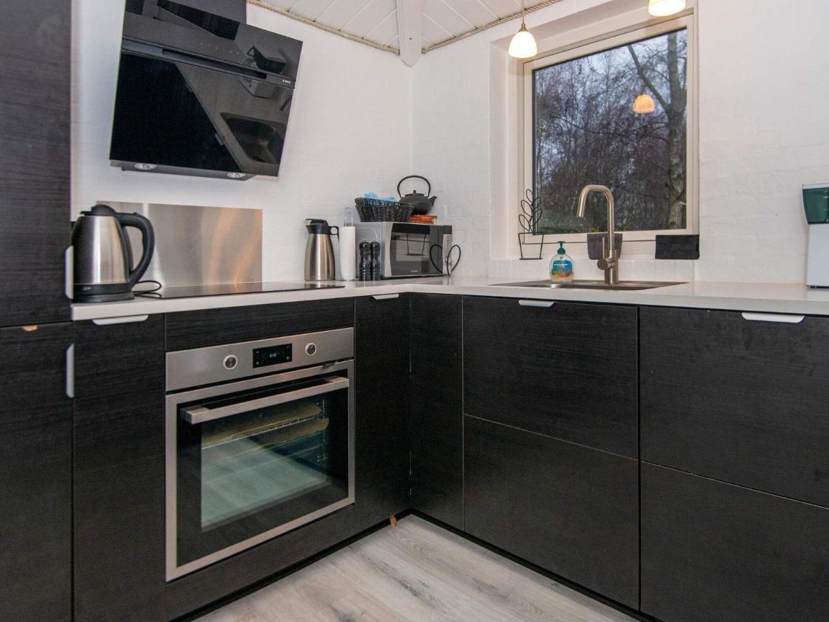 7 Person Holiday Home In Rsted Kare Екстер'єр фото